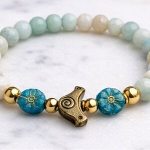 Aqua & Turquoise Beaded Stretch Bracelet with Gold Accents